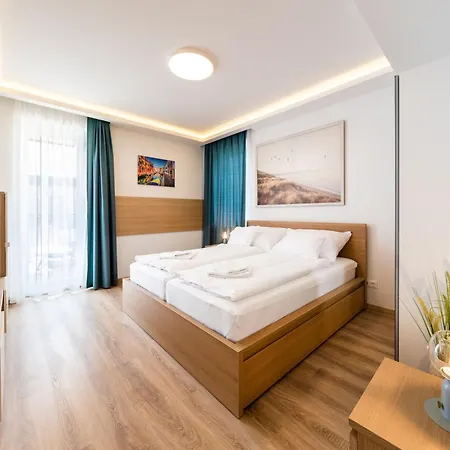 Master Apartment